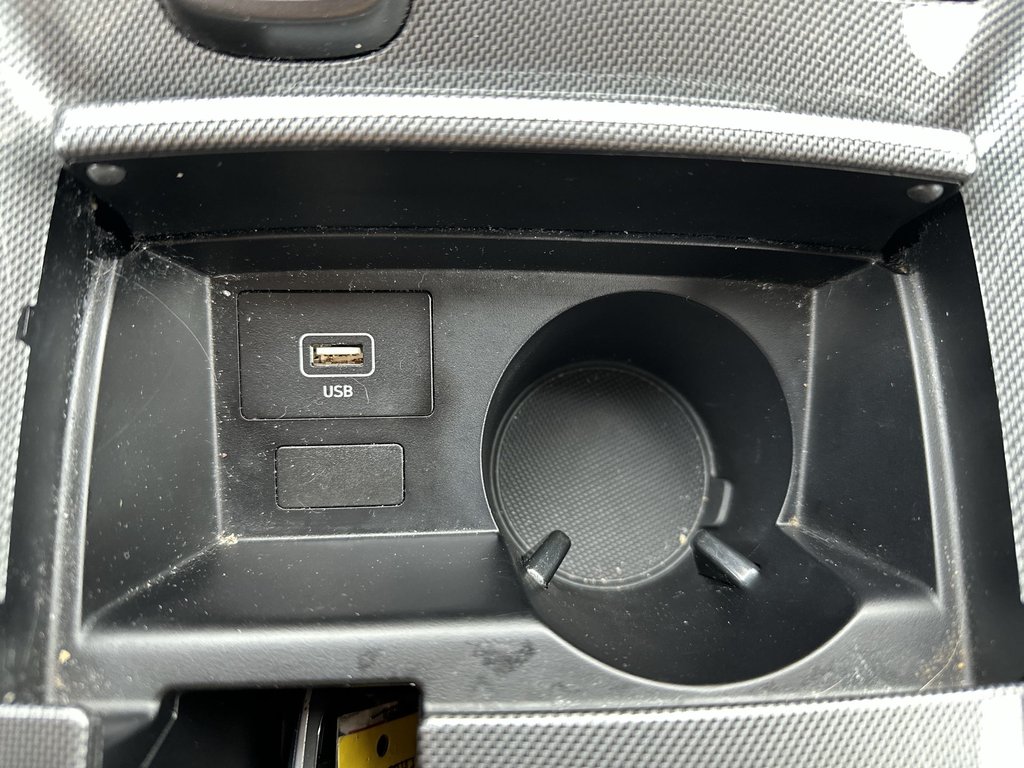 2023 Hyundai Santa Fe Preferred | Cam | HtdSeat | Aux | Warranty to 2028 in Saint John, New Brunswick - 28 - w1024h768px