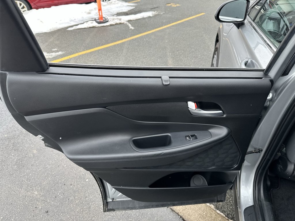 2023 Hyundai Santa Fe Preferred | Cam | HtdSeat | Aux | Warranty to 2028 in Saint John, New Brunswick - 35 - w1024h768px