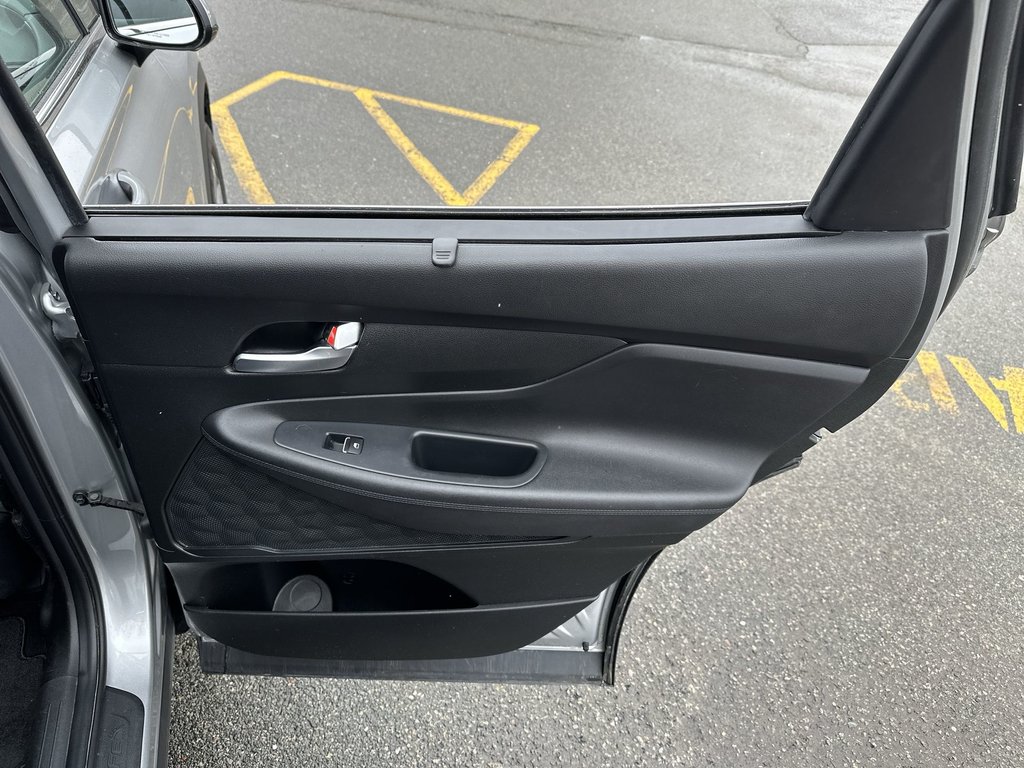 2023 Hyundai Santa Fe Preferred | Cam | HtdSeat | Aux | Warranty to 2028 in Saint John, New Brunswick - 41 - w1024h768px