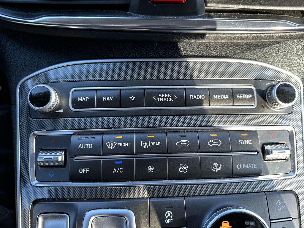 2023 Hyundai Santa Fe Preferred | Cam | HtdsSeat | Aux | Warranty 2028 in Saint John, New Brunswick - 27 - w1024h768px