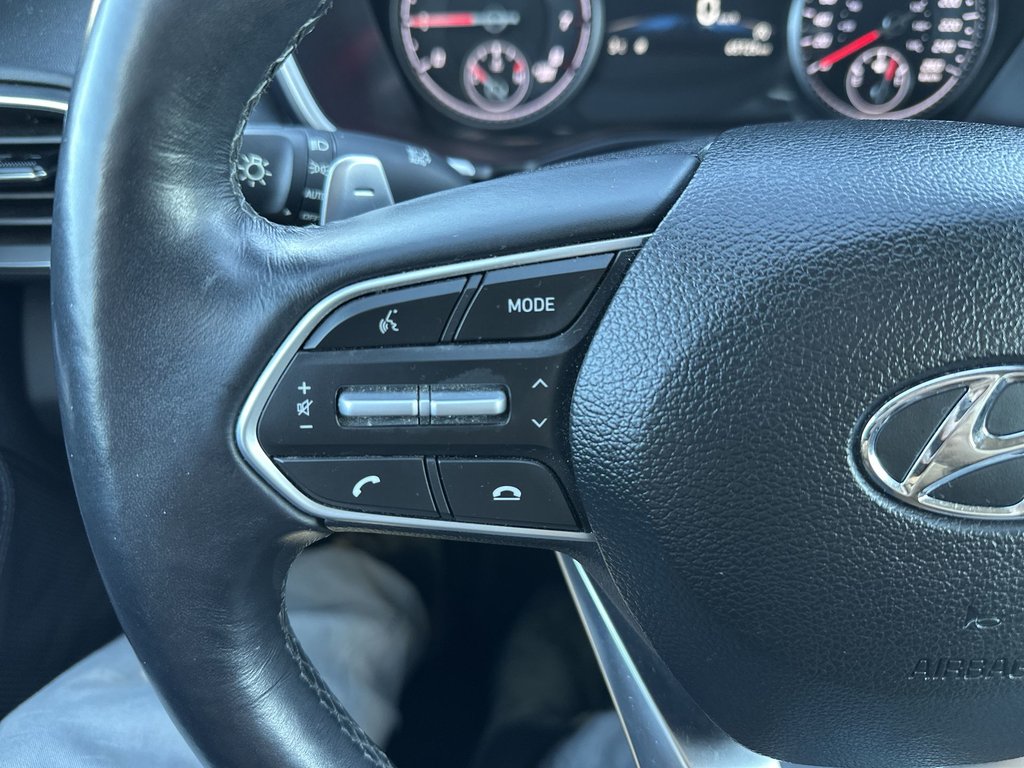 2023 Hyundai Santa Fe Preferred | Cam | HtdsSeat | Aux | Warranty 2028 in Saint John, New Brunswick - 20 - w1024h768px
