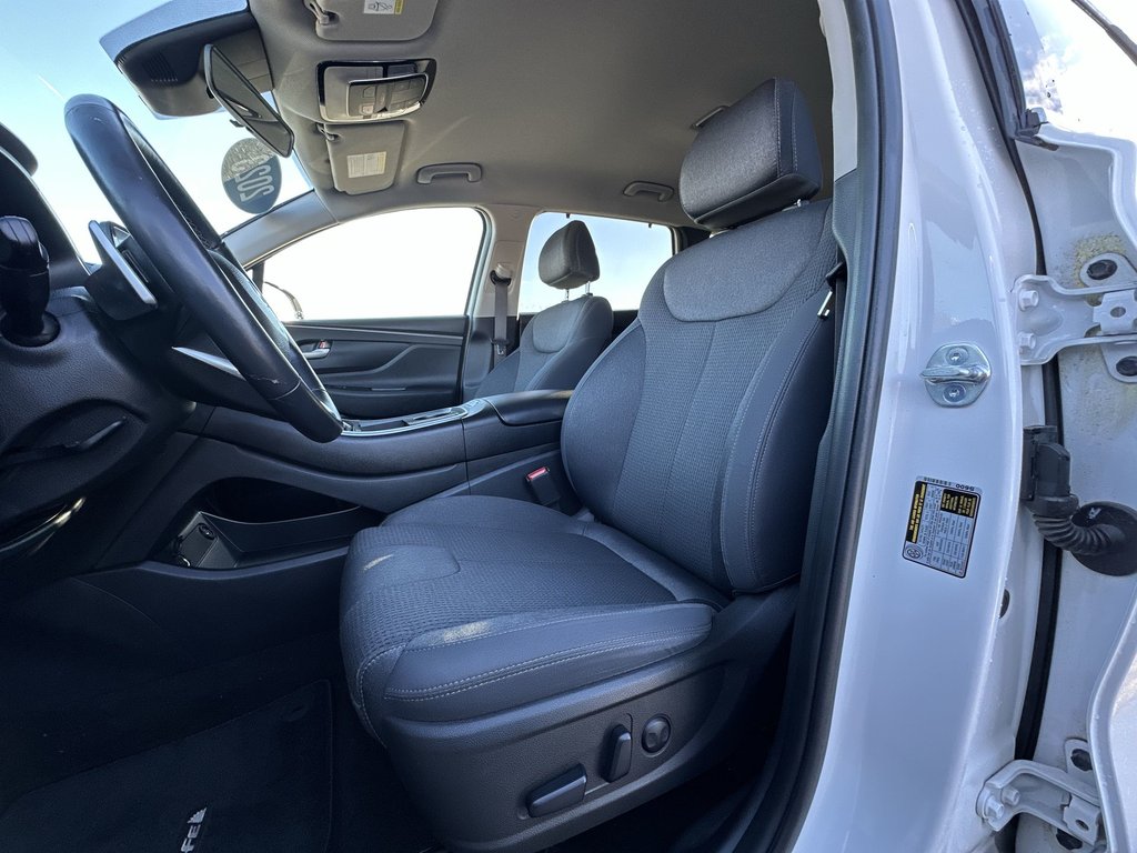2023 Hyundai Santa Fe Preferred | Cam | HtdsSeat | Aux | Warranty 2028 in Saint John, New Brunswick - 14 - w1024h768px