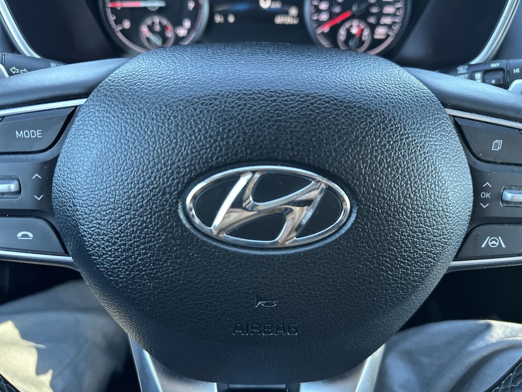 2023 Hyundai Santa Fe Preferred | Cam | HtdsSeat | Aux | Warranty 2028 in Saint John, New Brunswick - 19 - w1024h768px