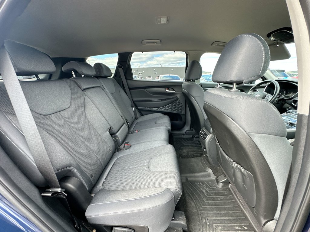 2023 Hyundai Santa Fe Preferred | Cam | HtdSeat | Warranty to 2028 in Saint John, New Brunswick - 39 - w1024h768px