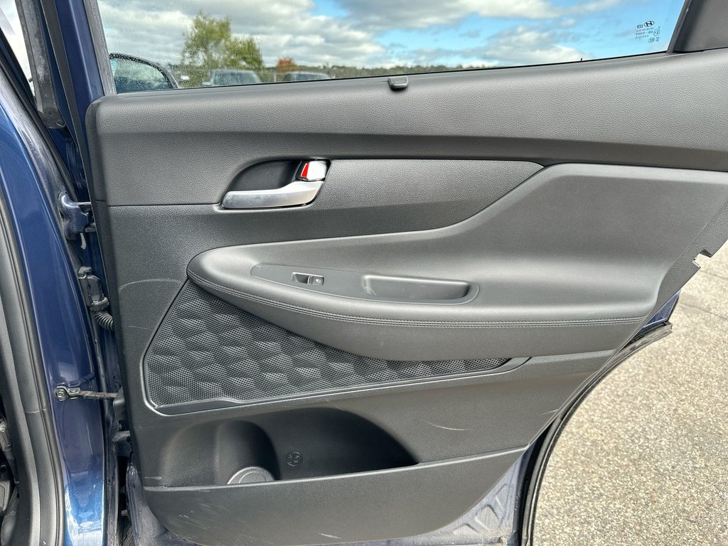 2023 Hyundai Santa Fe Preferred | Cam | HtdSeat | Warranty to 2028 in Saint John, New Brunswick - 41 - w1024h768px