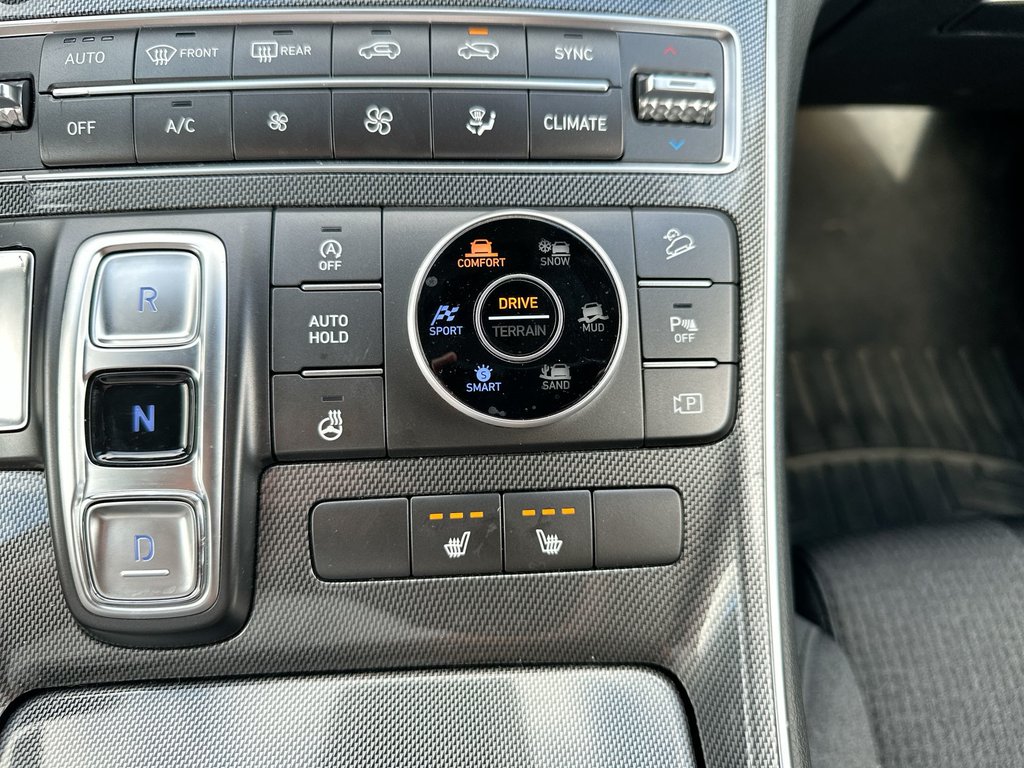 2023 Hyundai Santa Fe Preferred | Cam | HtdSeat | Warranty to 2028 in Saint John, New Brunswick - 31 - w1024h768px