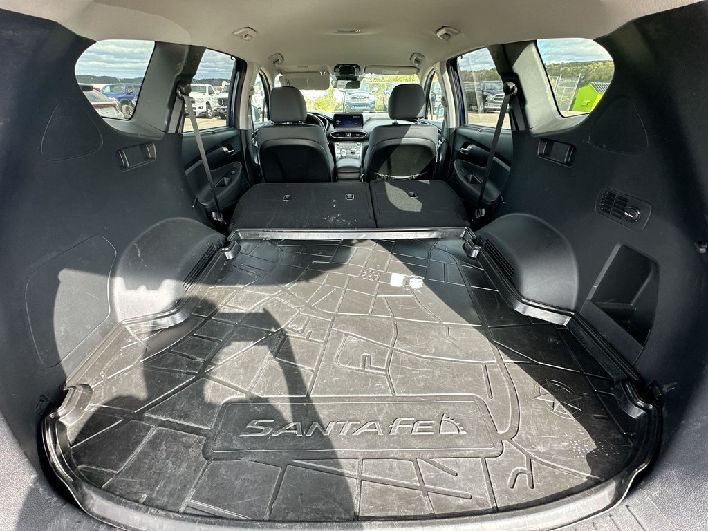 2023 Hyundai Santa Fe Preferred | Cam | HtdSeat | Warranty to 2028 in Saint John, New Brunswick - 37 - w1024h768px