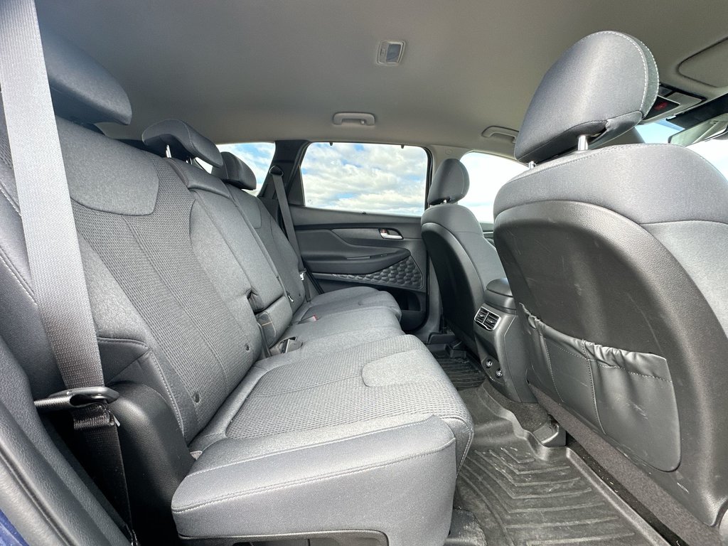 2023 Hyundai Santa Fe Preferred | Cam | HtdSeat | Warranty to 2028 in Saint John, New Brunswick - 40 - w1024h768px