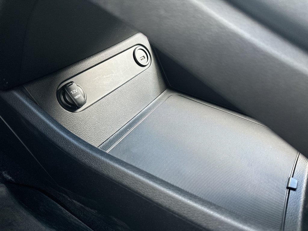 2023 Hyundai Santa Fe Preferred | Cam | HtdSeat | Warranty to 2028 in Saint John, New Brunswick - 28 - w1024h768px