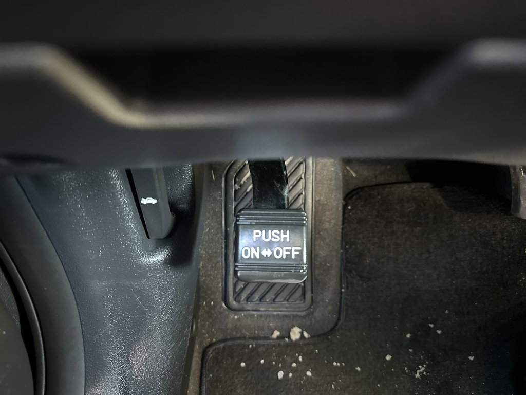 2015 Hyundai Sonata Hybrid Base | HtdSeats | Cam | Bluetooth | USB | Aux | AC in Saint John, New Brunswick - 30 - w1024h768px