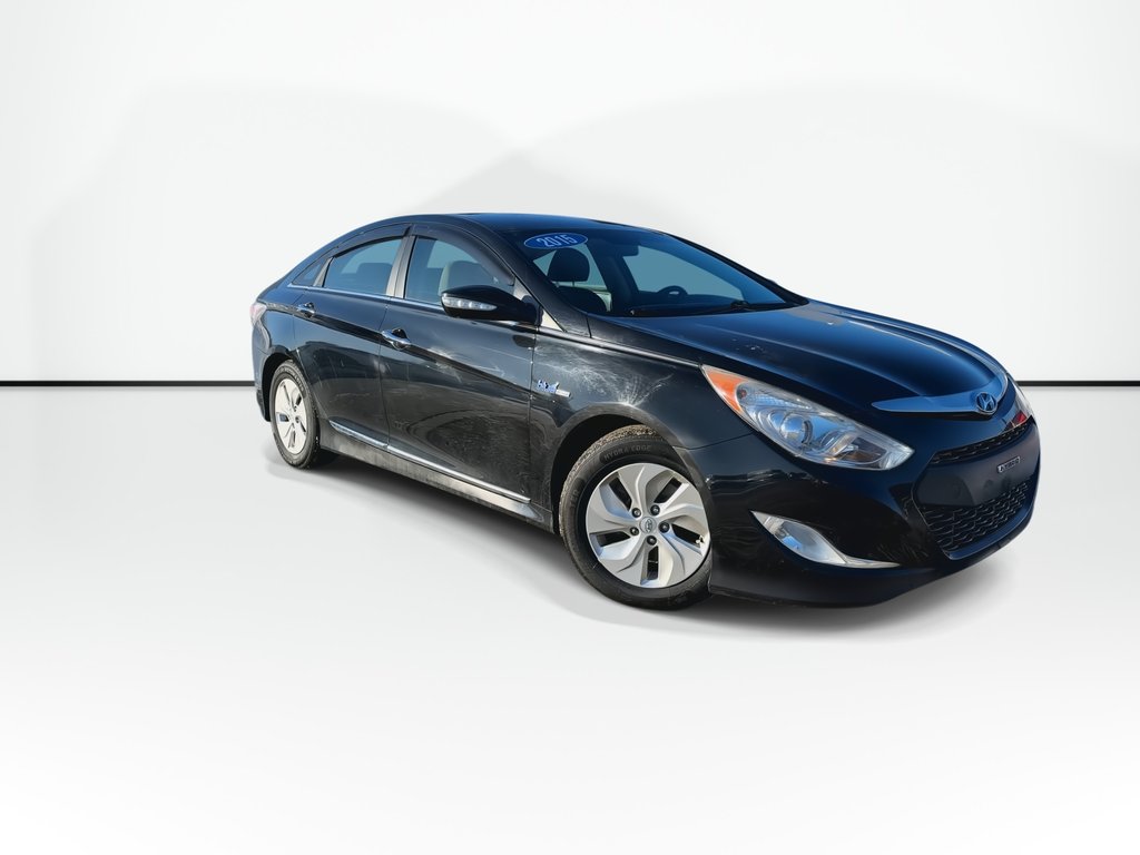 2015 Hyundai Sonata Hybrid Base | HtdSeats | Cam | Bluetooth | USB | Aux | AC in Saint John, New Brunswick - 2 - w1024h768px