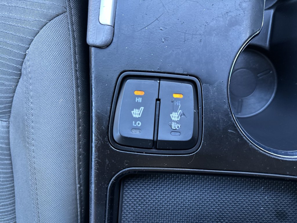 2015 Hyundai Sonata Hybrid Base | HtdSeats | Cam | Bluetooth | USB | Aux | AC in Saint John, New Brunswick - 49 - w1024h768px