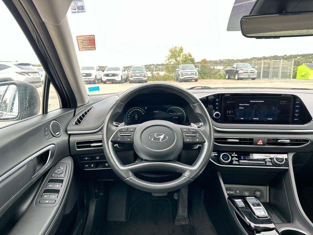 2022 Hyundai Sonata Hybrid Ultimate | Roof | Lthr | Nav | Warranty to 2030 in Saint John, New Brunswick - 12 - w1024h768px