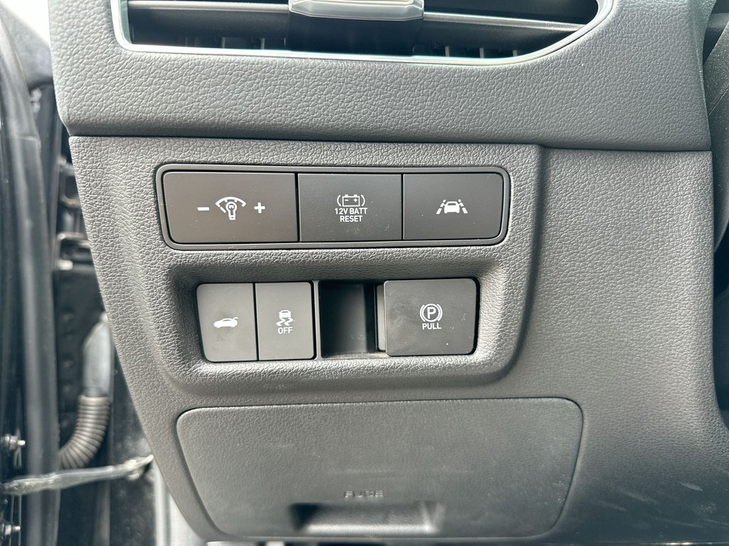 2022 Hyundai Sonata Hybrid Ultimate | Roof | Lthr | Nav | Warranty to 2030 in Saint John, New Brunswick - 22 - w1024h768px