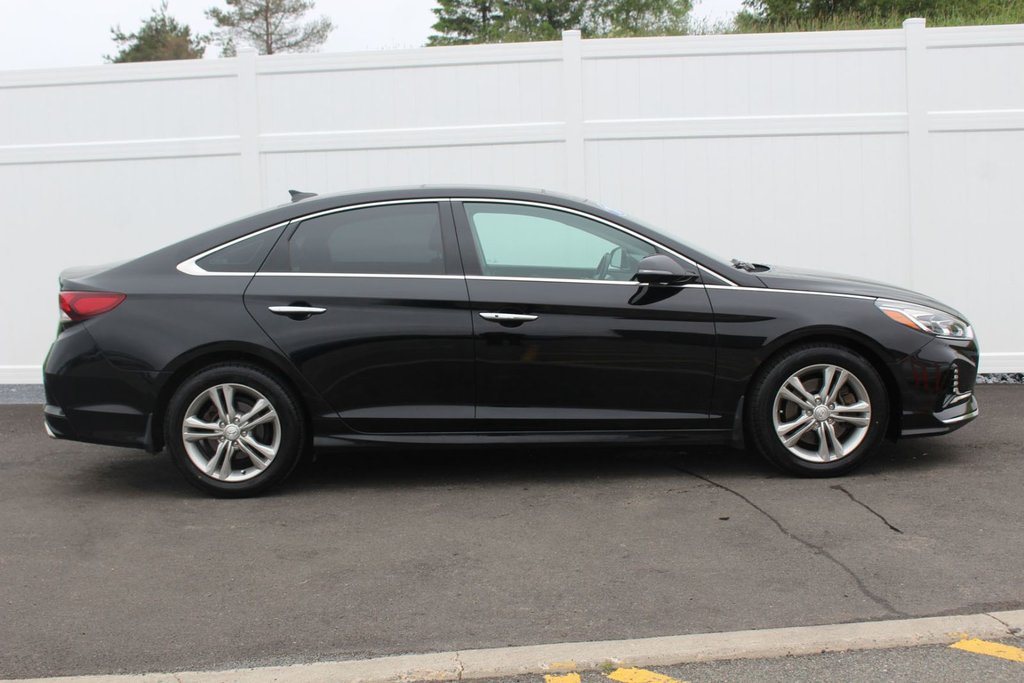 2019 Hyundai SONATA LUX Luxury | Leather | SunRoof | Nav | Cam | USB | XM in Saint John, New Brunswick - 8 - w1024h768px