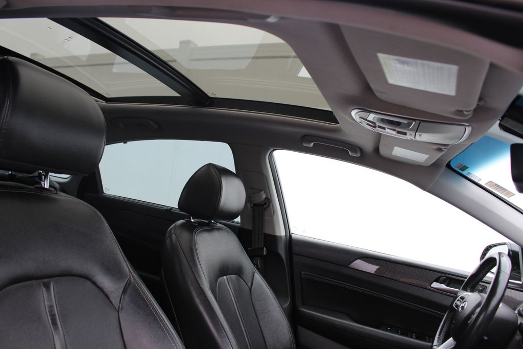 2019 Hyundai SONATA LUX Luxury | Leather | SunRoof | Nav | Cam | USB | XM in Saint John, New Brunswick - 47 - w1024h768px