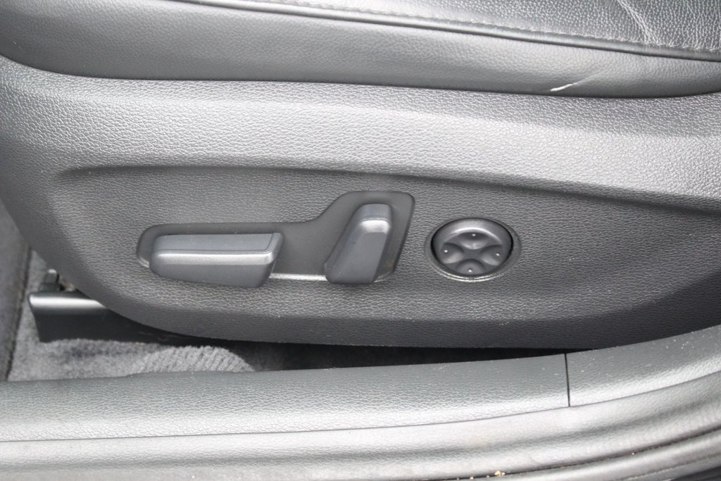 2019 Hyundai SONATA LUX Luxury | Leather | SunRoof | Nav | Cam | USB | XM in Saint John, New Brunswick - 13 - w1024h768px