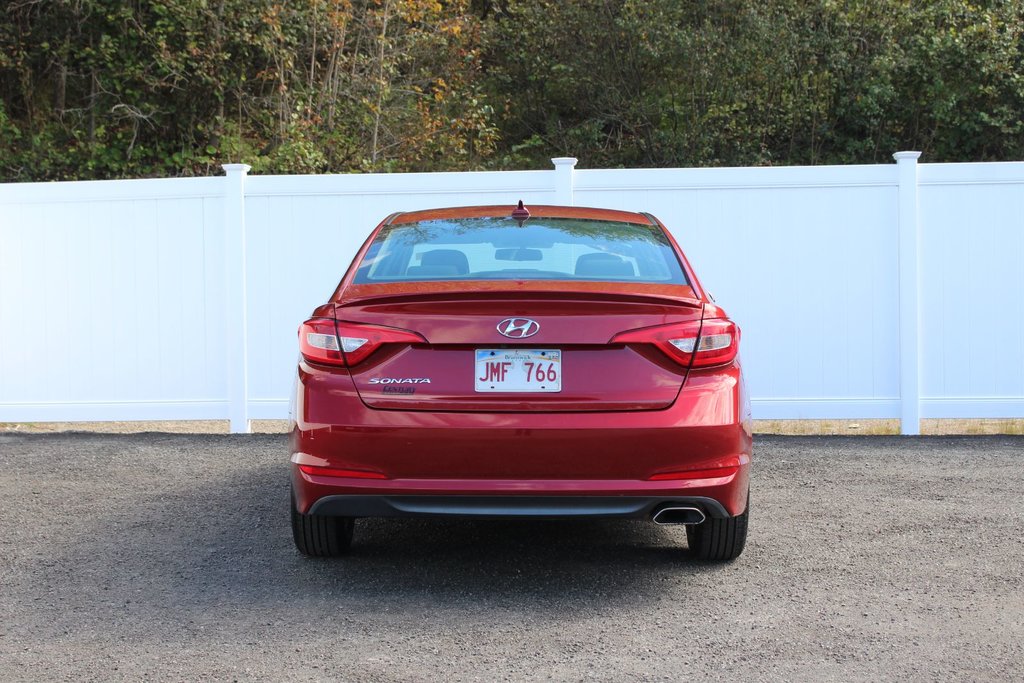 2016  Sonata GL | Cam | USB | HtdSeats | Bluetooth | Keyless in Saint John, New Brunswick - 6 - w1024h768px