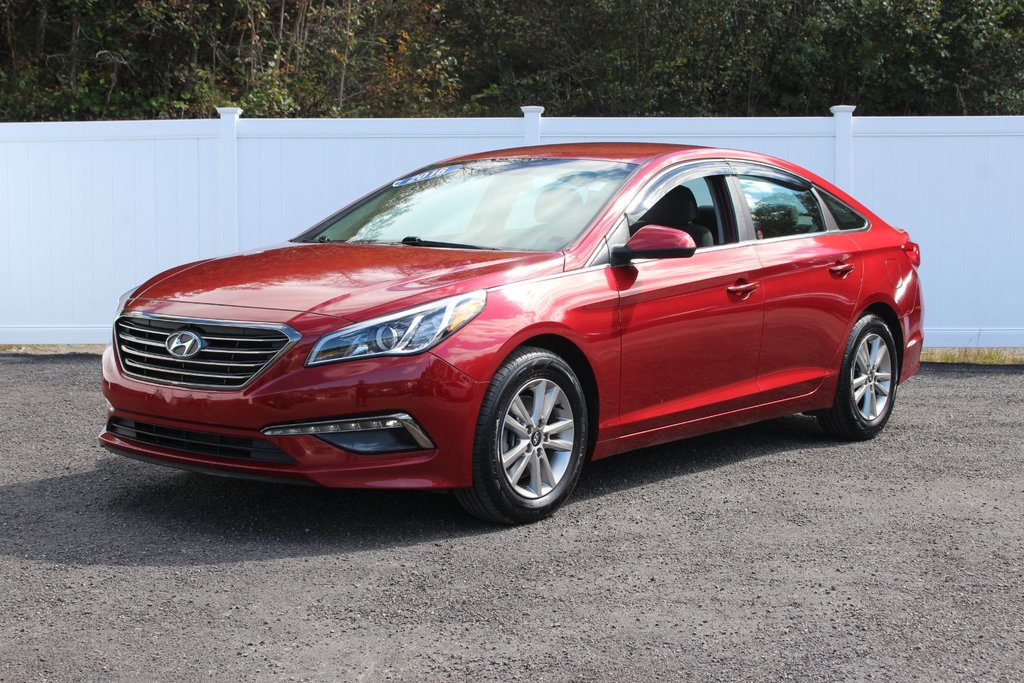 2016  Sonata GL | Cam | USB | HtdSeats | Bluetooth | Keyless in Saint John, New Brunswick - 3 - w1024h768px