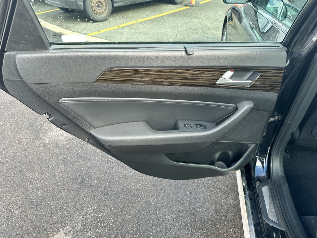 2017 Hyundai Sonata 2.4L Limited | Lthr | Cam | HtdSeat | Bluetooth in Saint John, New Brunswick - 35 - w1024h768px
