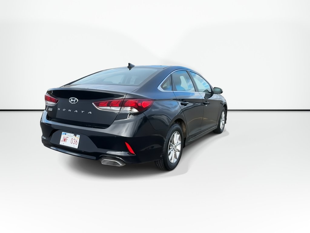 2018 Hyundai Sonata in Antigonish, Nova Scotia - 8 - w1024h768px