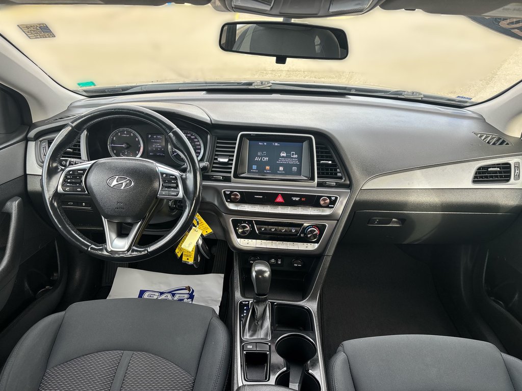 2018 Hyundai Sonata in Antigonish, Nova Scotia - 16 - w1024h768px