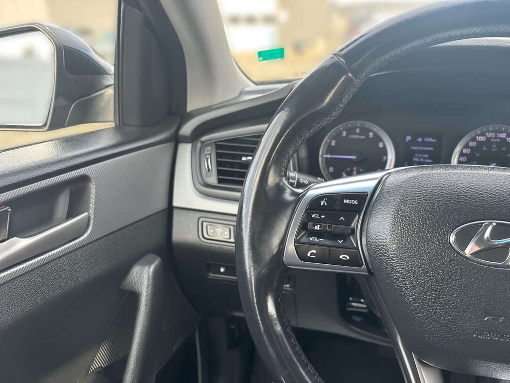2018 Hyundai Sonata in Antigonish, Nova Scotia - 20 - w1024h768px