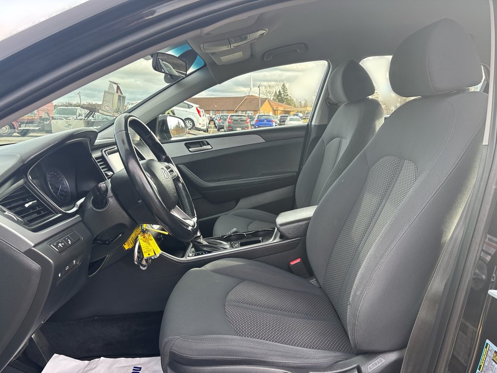 2018 Hyundai Sonata in Antigonish, Nova Scotia - 13 - w1024h768px