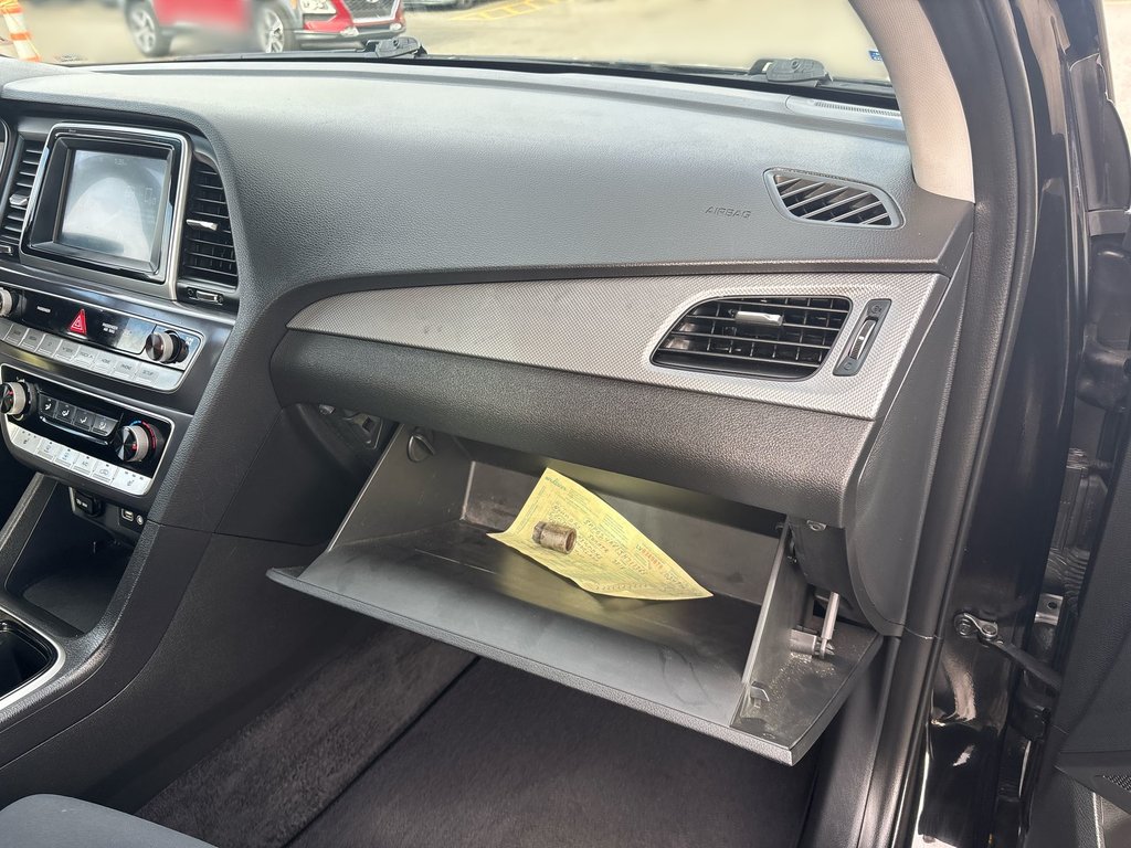 2018 Hyundai Sonata in Antigonish, Nova Scotia - 41 - w1024h768px