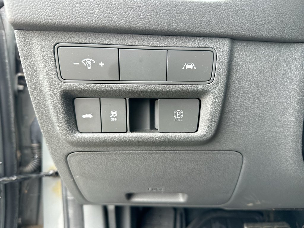2020 Hyundai Sonata Sport | Roof | Lthr | Bluetooth | HtdSeat | Cruise in Saint John, New Brunswick - 30 - w1024h768px