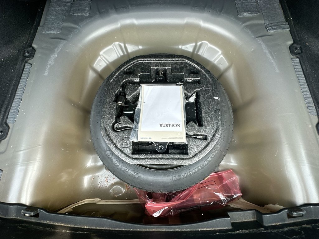 2020 Hyundai Sonata Sport | Roof | Lthr | Bluetooth | HtdSeat | Cruise in Saint John, New Brunswick - 38 - w1024h768px