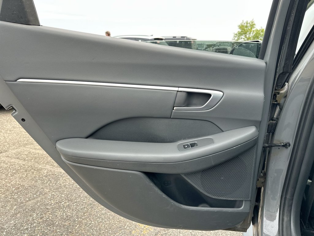 2020 Hyundai Sonata Sport | Roof | Lthr | Bluetooth | HtdSeat | Cruise in Saint John, New Brunswick - 35 - w1024h768px