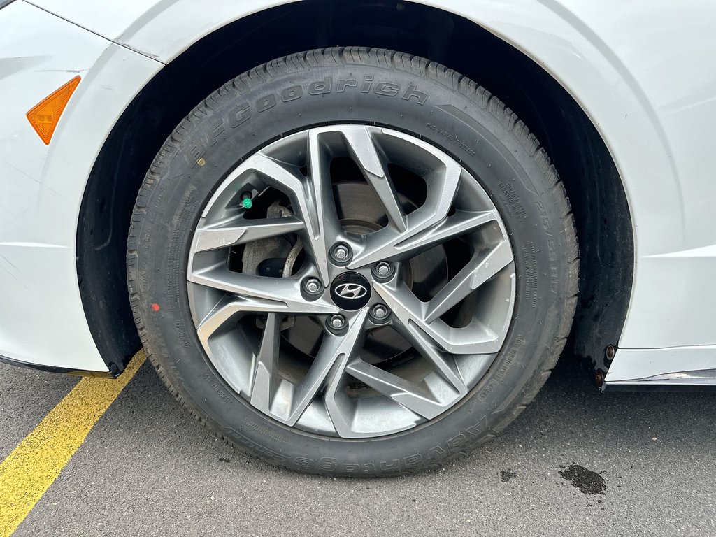 2022 Hyundai Sonata in Antigonish, Nova Scotia - 10 - w1024h768px