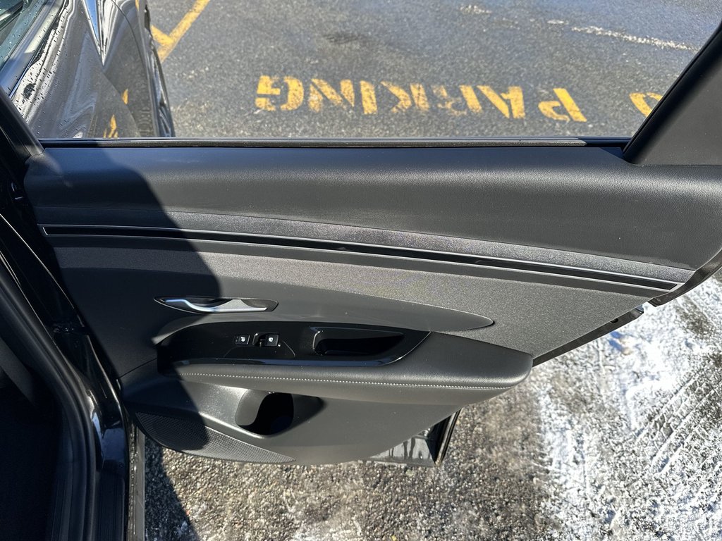 2022 Hyundai Tucson Hybrid Luxury | Roof | HtdSeats | Lthr | Warranty to 2030 in Saint John, New Brunswick - 41 - w1024h768px