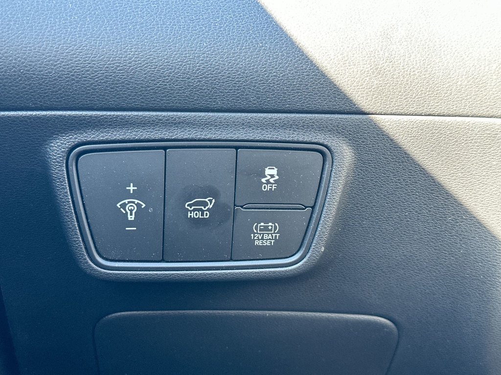 Hyundai Tucson Hybrid Ultimate | Roof | Lthr | Nav | Warranty to 2031 2023 à Saint John, Nouveau-Brunswick - 22 - w1024h768px