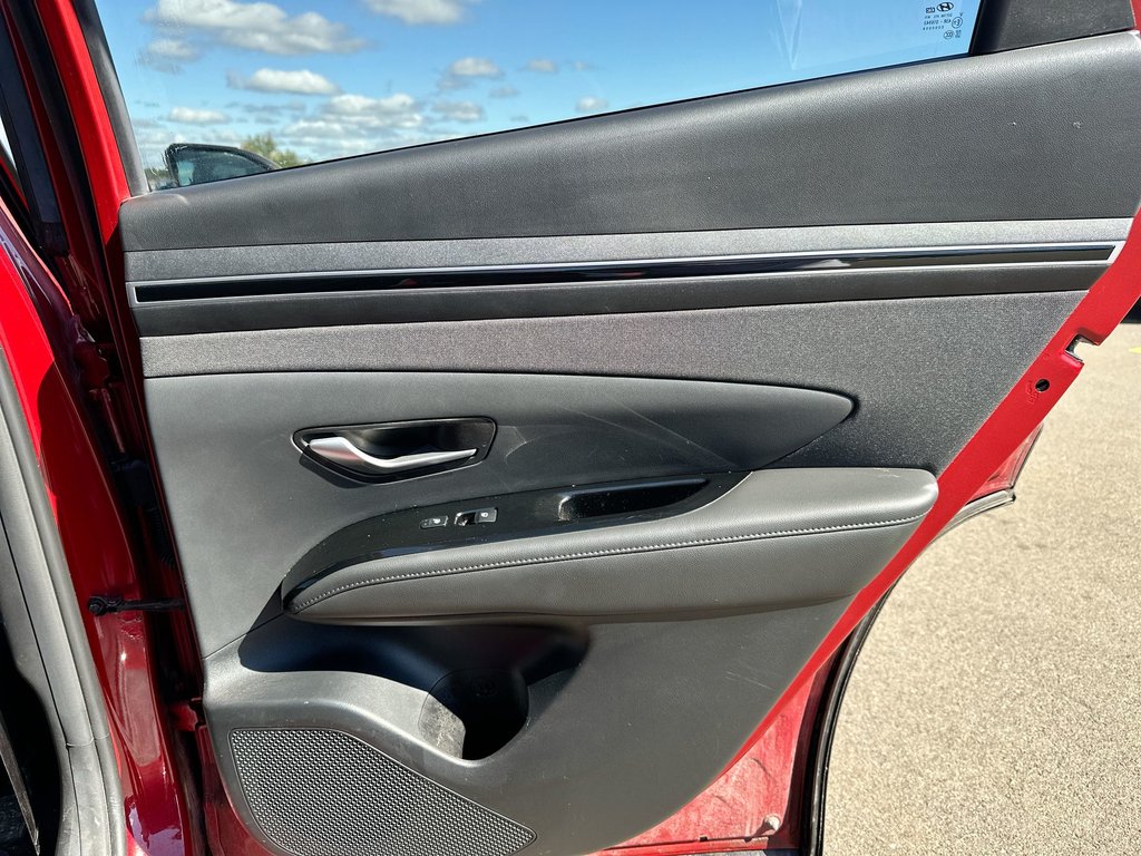 2022 Hyundai Tucson Plug-In Hybrid Luxury | Roof | Lthr | Cam | HtdSeat | Bluetooth in Saint John, New Brunswick - 41 - w1024h768px