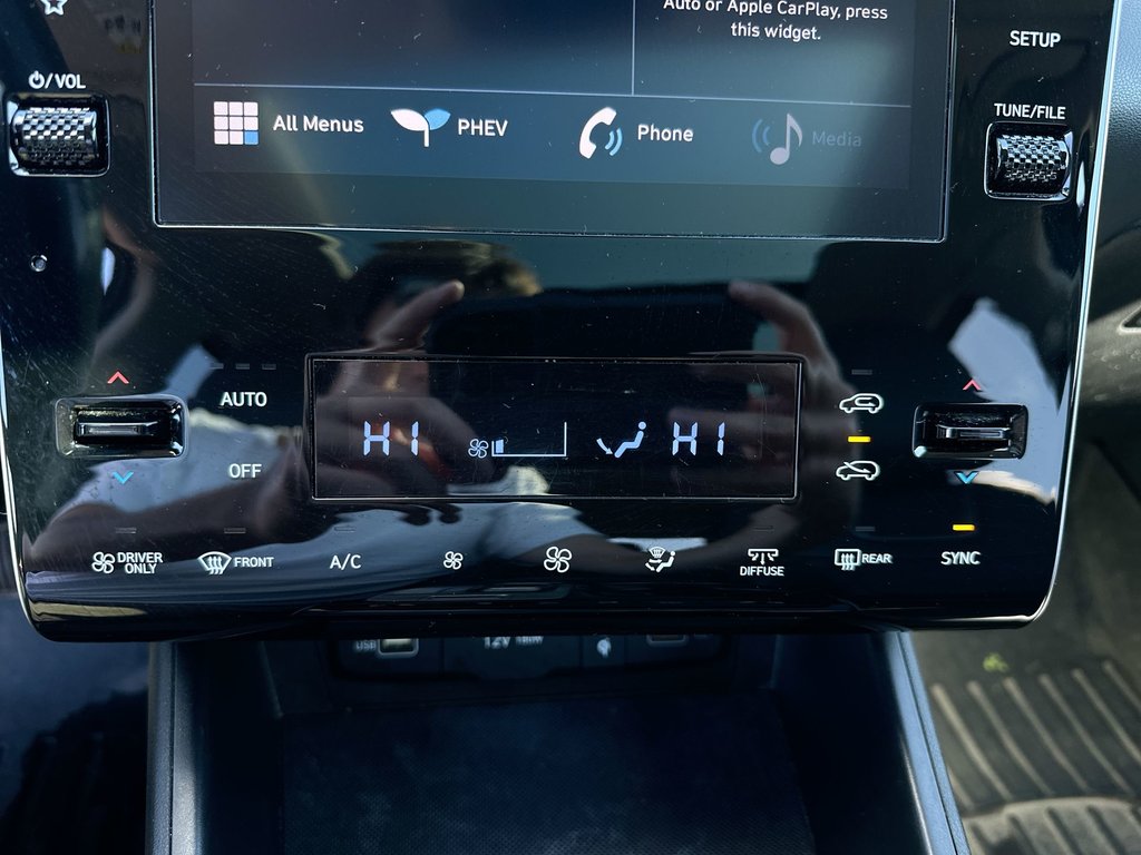 2022 Hyundai Tucson Plug-In Hybrid Luxury | Roof | Lthr | Cam | HtdSeat | Bluetooth in Saint John, New Brunswick - 27 - w1024h768px