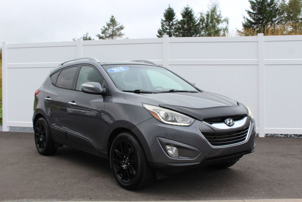 2015 Hyundai Tucson in Antigonish, Nova Scotia - 1 - w1024h768px