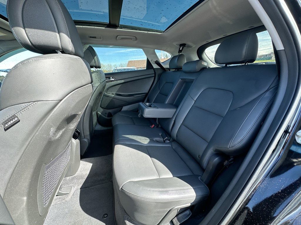 2016 Hyundai Tucson Luxury | Roof | HtdSeat | Lthr | Bluetooth | Aux in Saint John, New Brunswick - 33 - w1024h768px