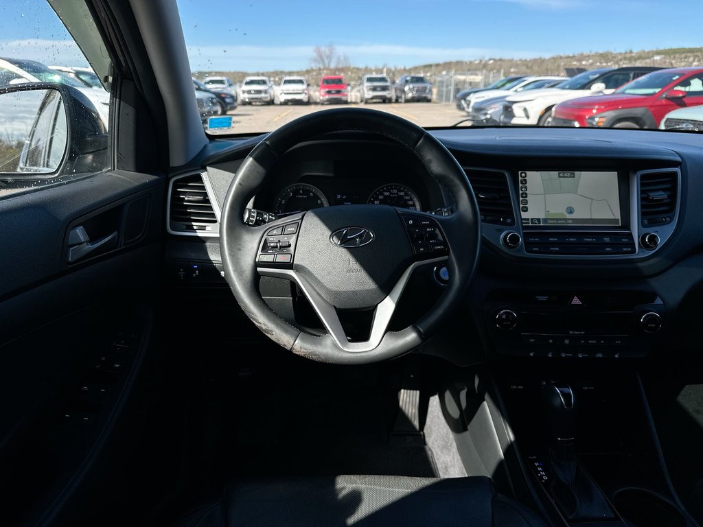 2016 Hyundai Tucson Luxury | Roof | HtdSeat | Lthr | Bluetooth | Aux in Saint John, New Brunswick - 12 - w1024h768px
