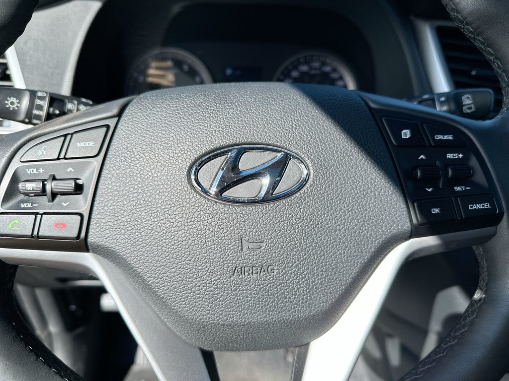 2016 Hyundai Tucson Luxury | Roof | HtdSeat | Lthr | Bluetooth | Aux in Saint John, New Brunswick - 19 - w1024h768px