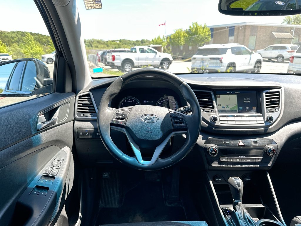 2016 Hyundai Tucson Luxury | Roof | Lthr | Cam | HtdSeat | Bluetooth in Saint John, New Brunswick - 12 - w1024h768px
