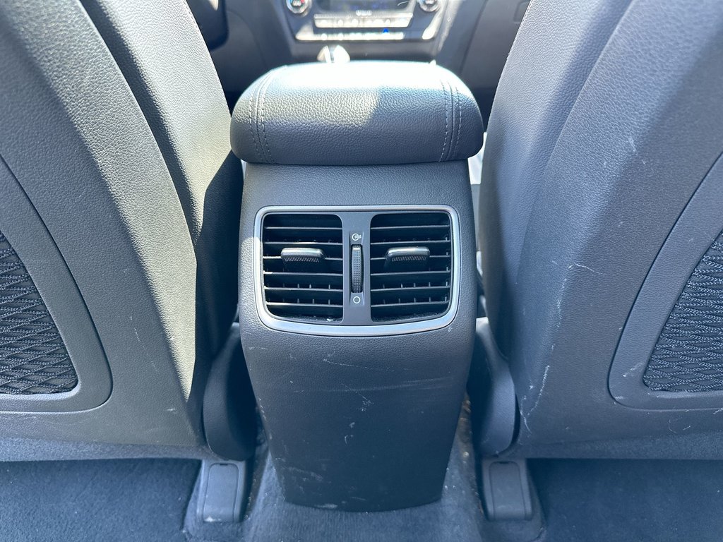 2016 Hyundai Tucson Luxury | Roof | Lthr | Cam | HtdSeat | Bluetooth in Saint John, New Brunswick - 48 - w1024h768px