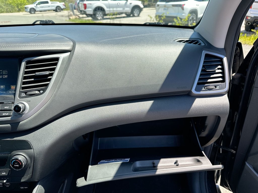 2016 Hyundai Tucson Luxury | Roof | Lthr | Cam | HtdSeat | Bluetooth in Saint John, New Brunswick - 43 - w1024h768px