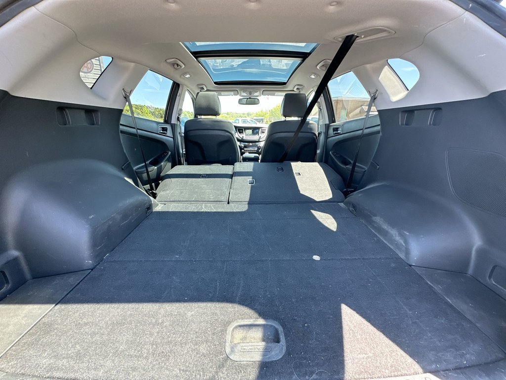 2016 Hyundai Tucson Luxury | Roof | Lthr | Cam | HtdSeat | Bluetooth in Saint John, New Brunswick - 37 - w1024h768px