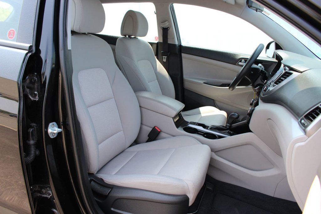 2017 Hyundai Tucson BASE | Cam | USB | HtdSeats | Bluetooth | Keyless in Saint John, New Brunswick - 41 - w1024h768px