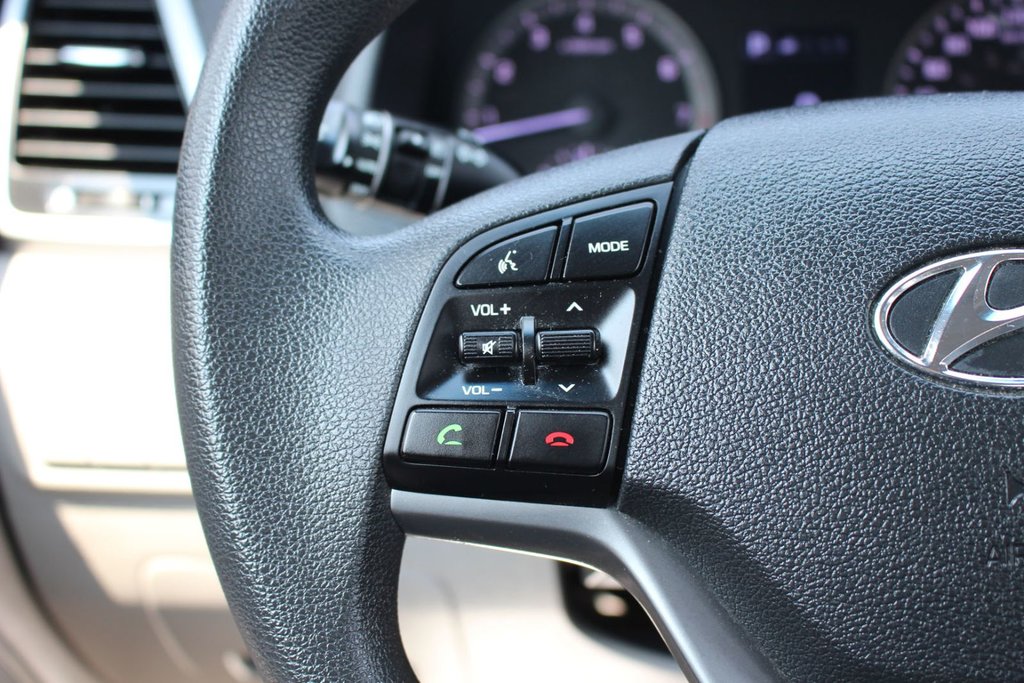2017 Hyundai Tucson BASE | Cam | USB | HtdSeats | Bluetooth | Keyless in Saint John, New Brunswick - 18 - w1024h768px