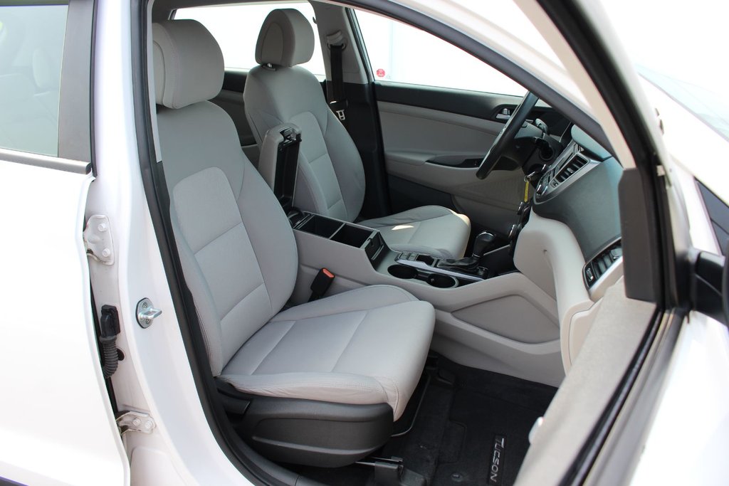2017 Hyundai Tucson HtdSeats | Cam | Bluetooth | Aux | USB | Keyless in Saint John, New Brunswick - 43 - w1024h768px