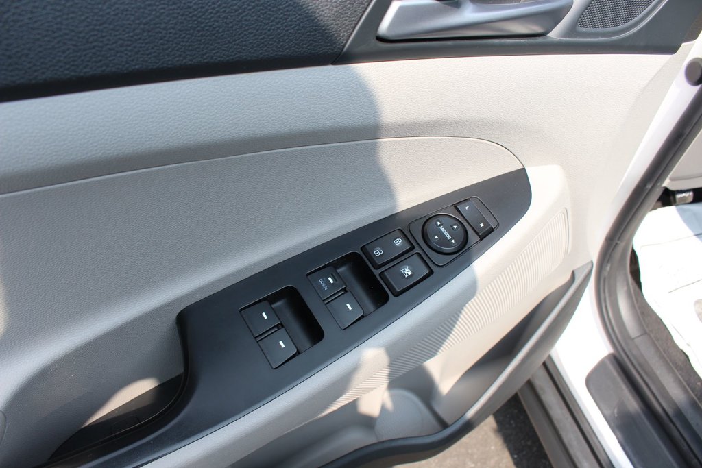 2017 Hyundai Tucson HtdSeats | Cam | Bluetooth | Aux | USB | Keyless in Saint John, New Brunswick - 14 - w1024h768px