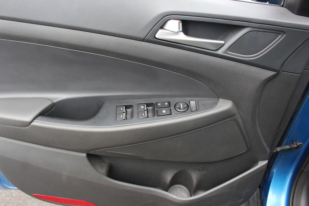 2019 Hyundai Tucson Luxury | Lthr | Roof | HtdSeats | Cam | Bluetooth in Saint John, New Brunswick - 14 - w1024h768px